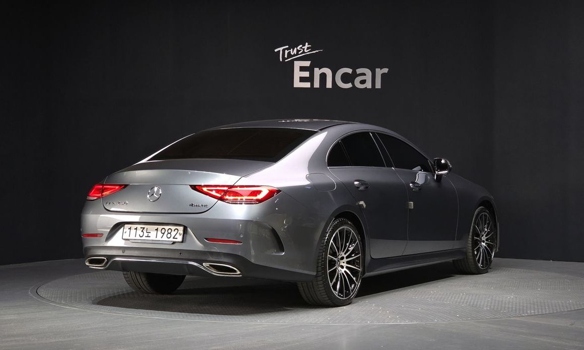 Mercedes-Benz CLS-Class