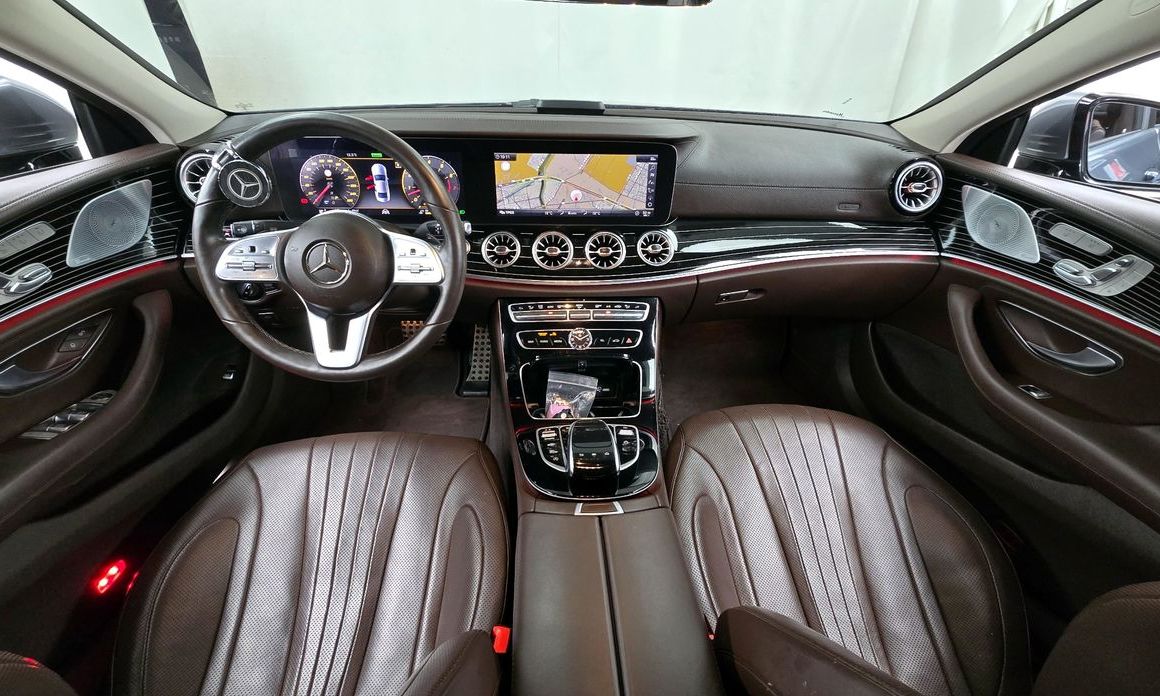 Mercedes-Benz CLS-Class