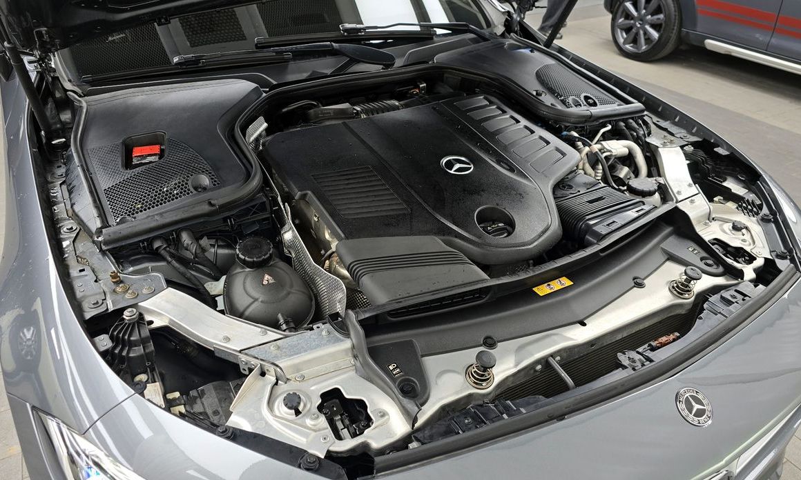 Mercedes-Benz CLS-Class