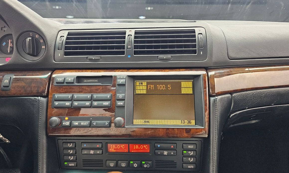 BMW 7-Series
