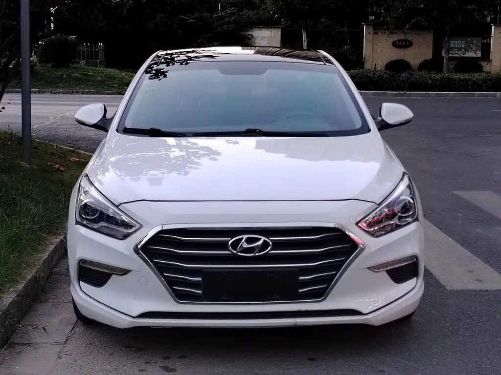 Hyundai Mistra
