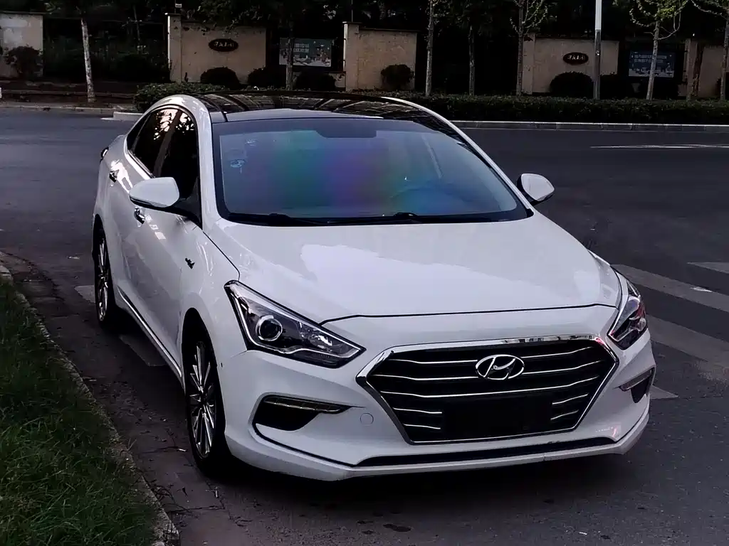 Hyundai Mistra
