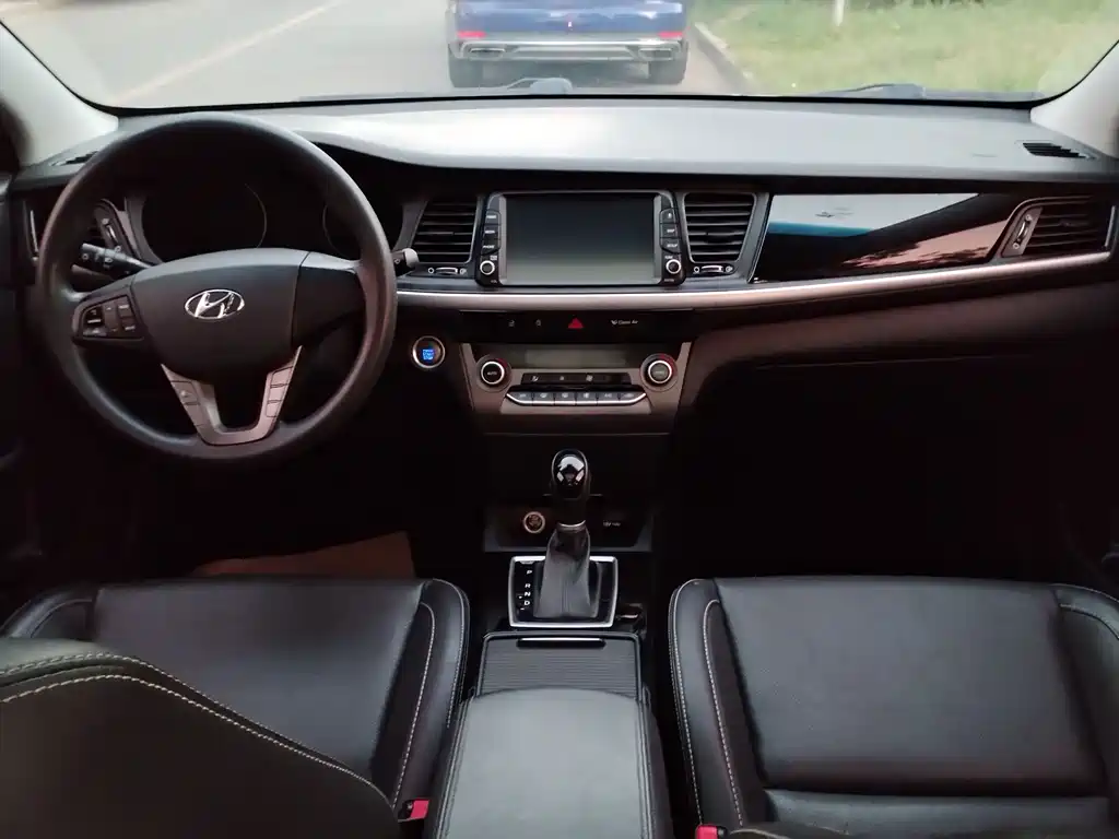Hyundai Mistra