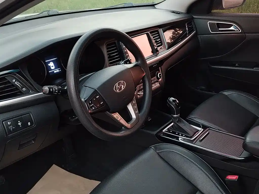 Hyundai Mistra