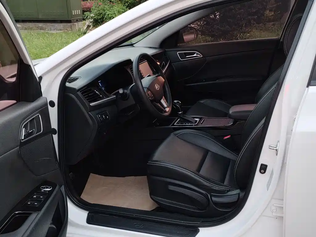 Hyundai Mistra