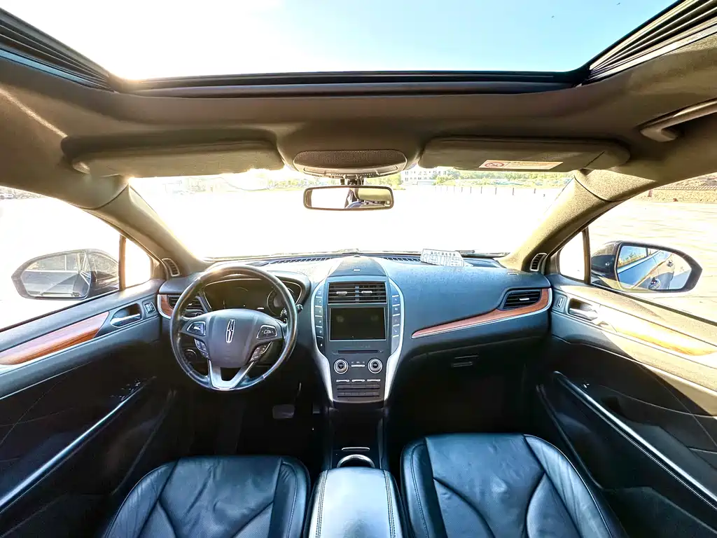 Lincoln MKC