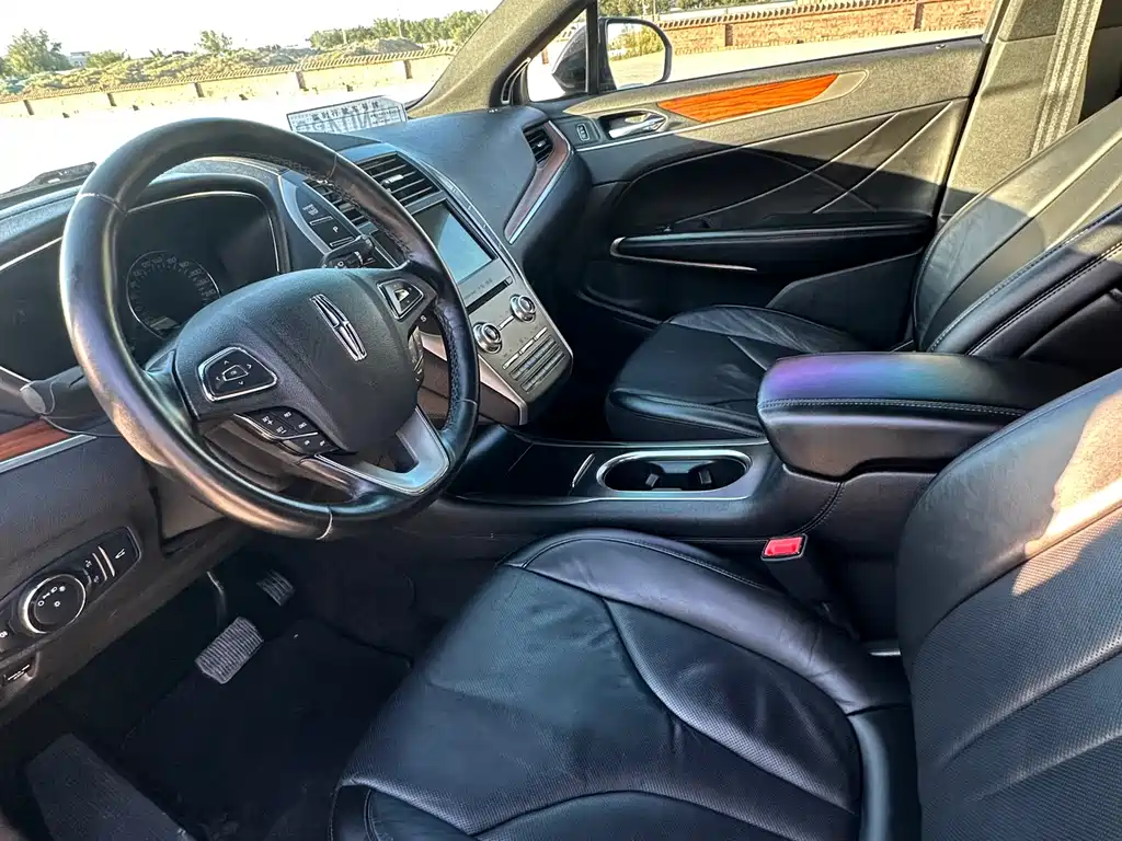 Lincoln MKC