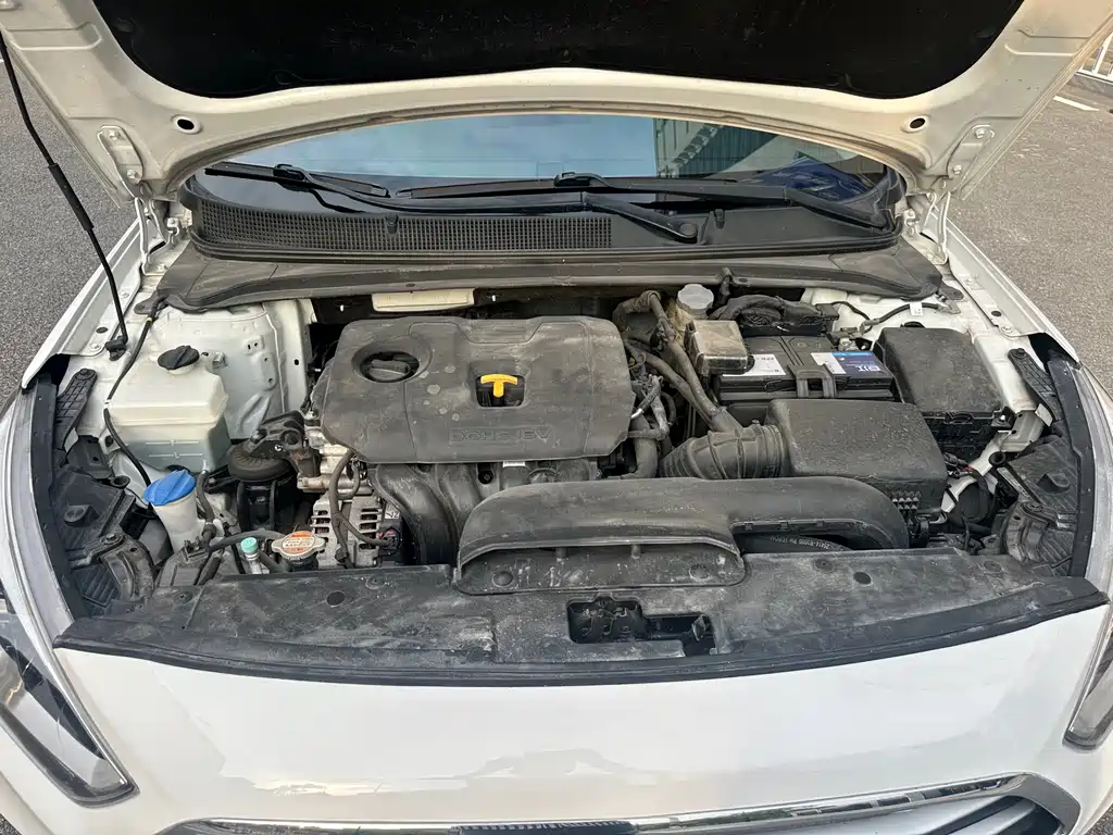 Hyundai Mistra