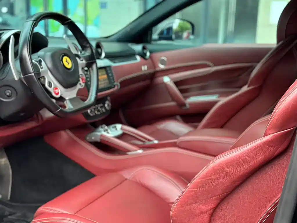 Ferrari FF