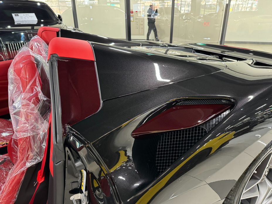 Ferrari F8