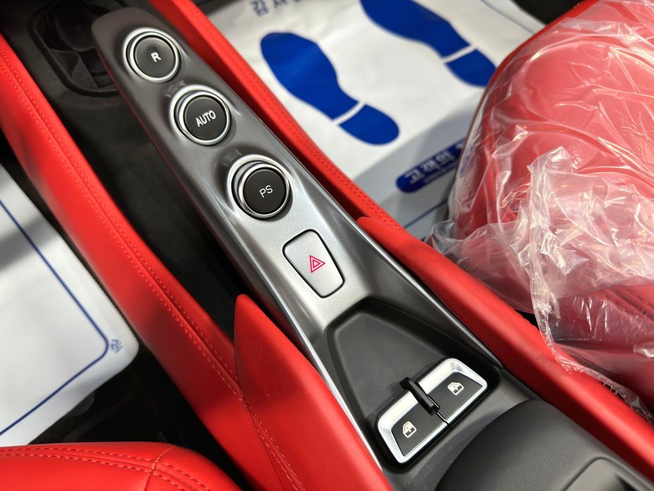 Ferrari F8