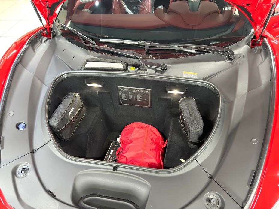 Ferrari F8