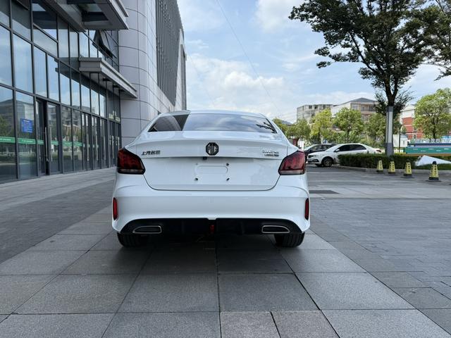 MG MG 5