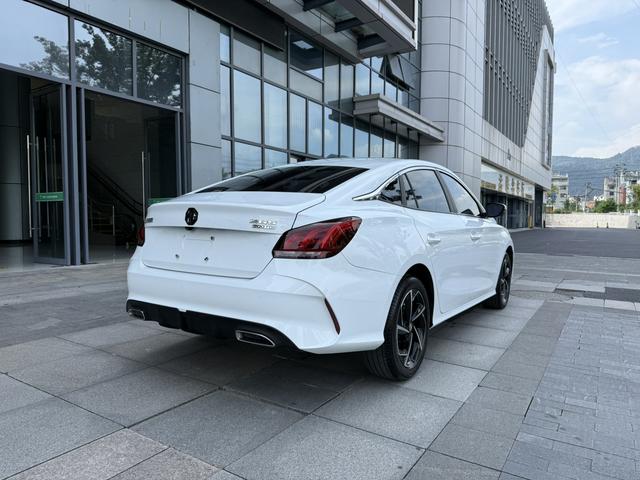 MG MG 5