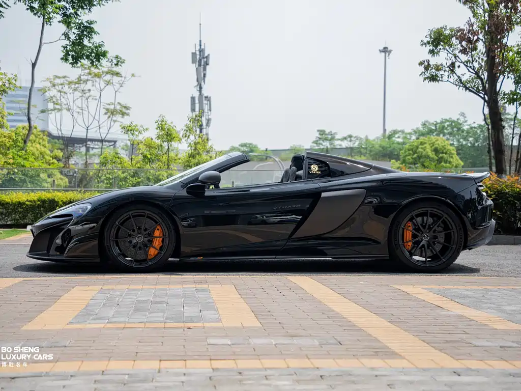 McLaren 675LT