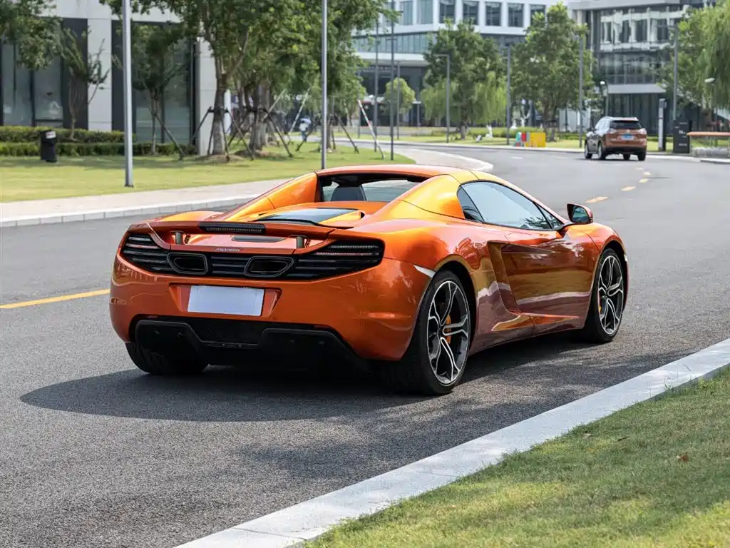 McLaren 12C