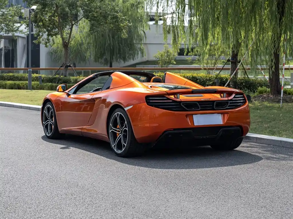 McLaren 12C