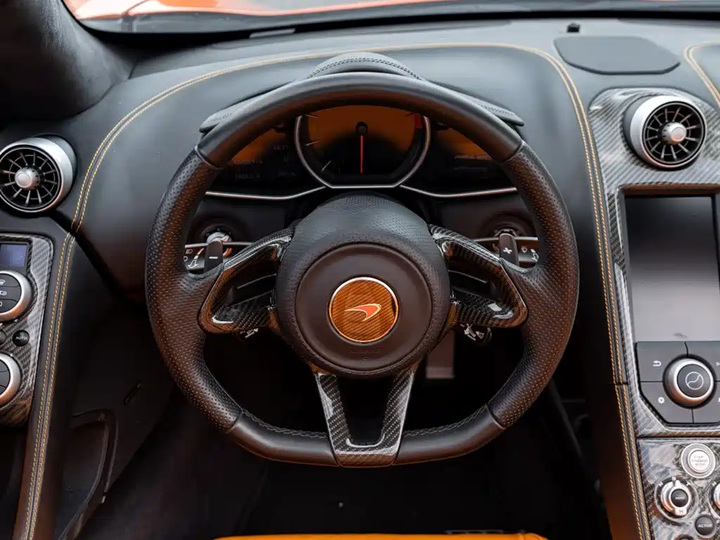 McLaren 12C