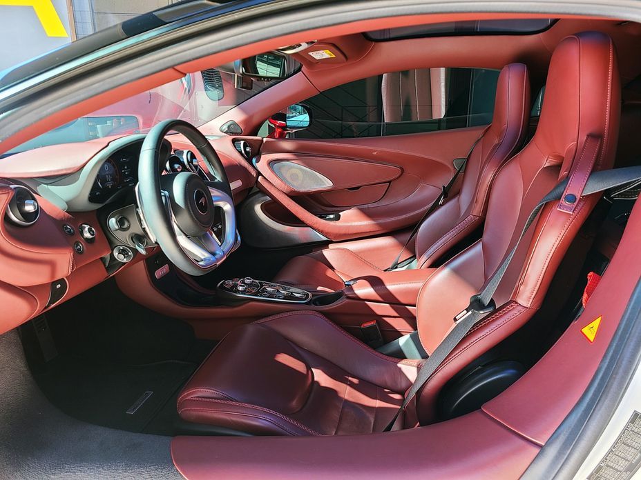 Mclaren GT