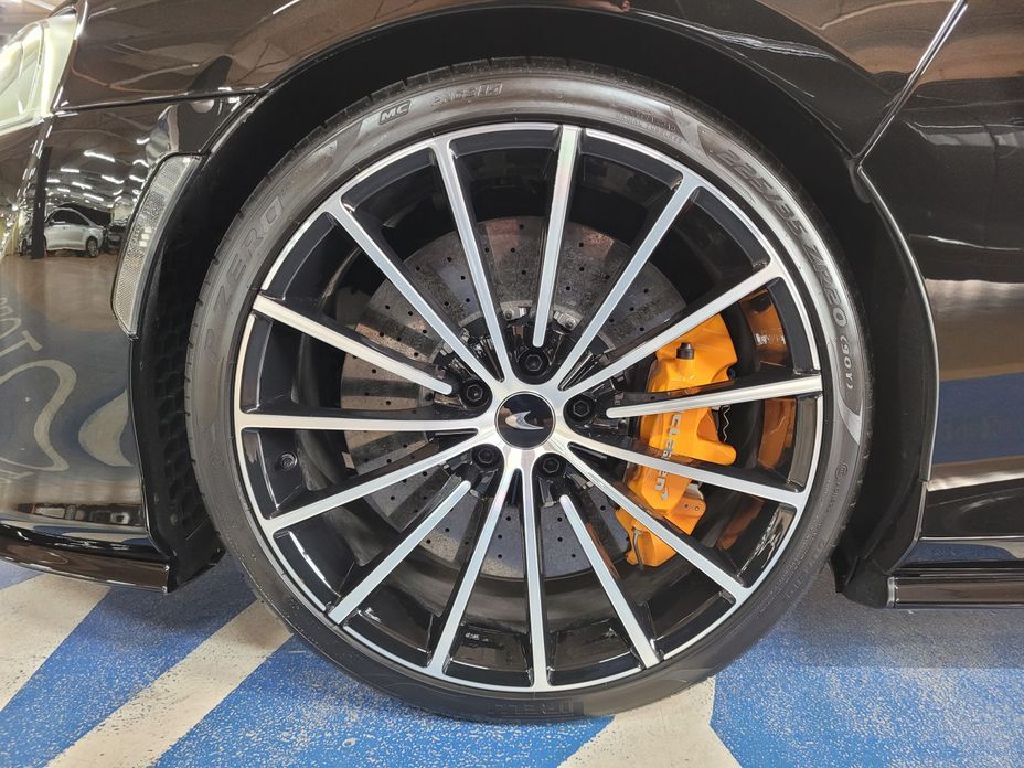 Mclaren GT