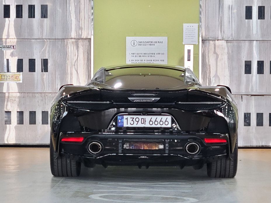 Mclaren GT