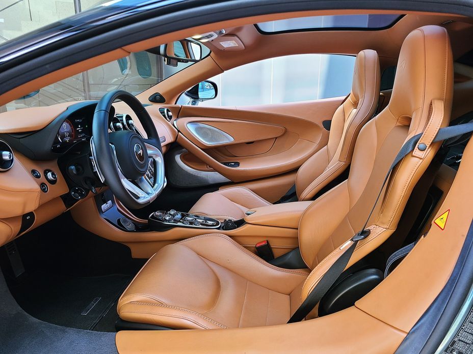 Mclaren GT