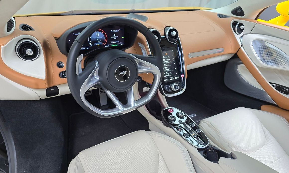 Mclaren GT