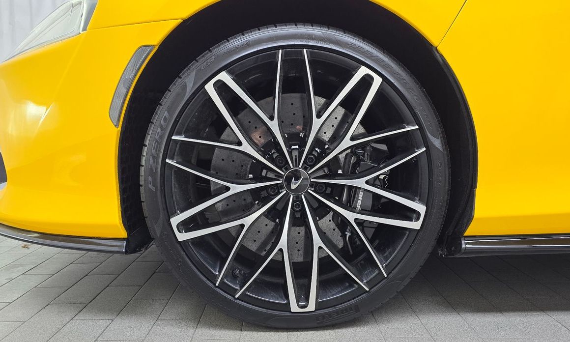 Mclaren GT