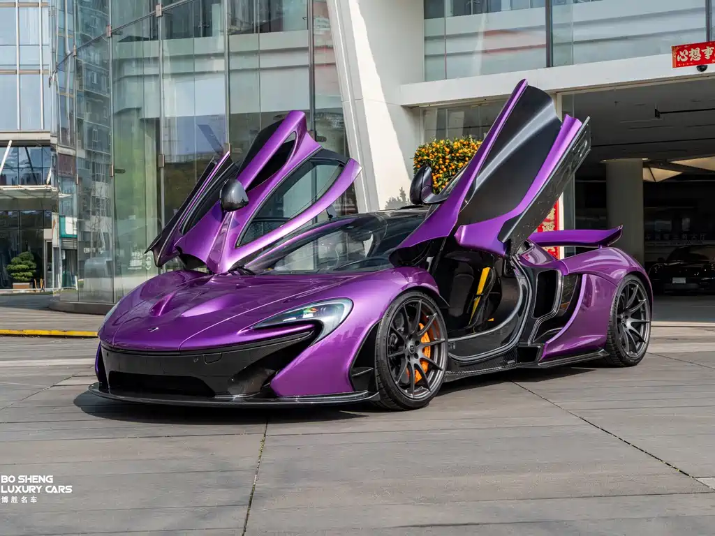 McLaren P1