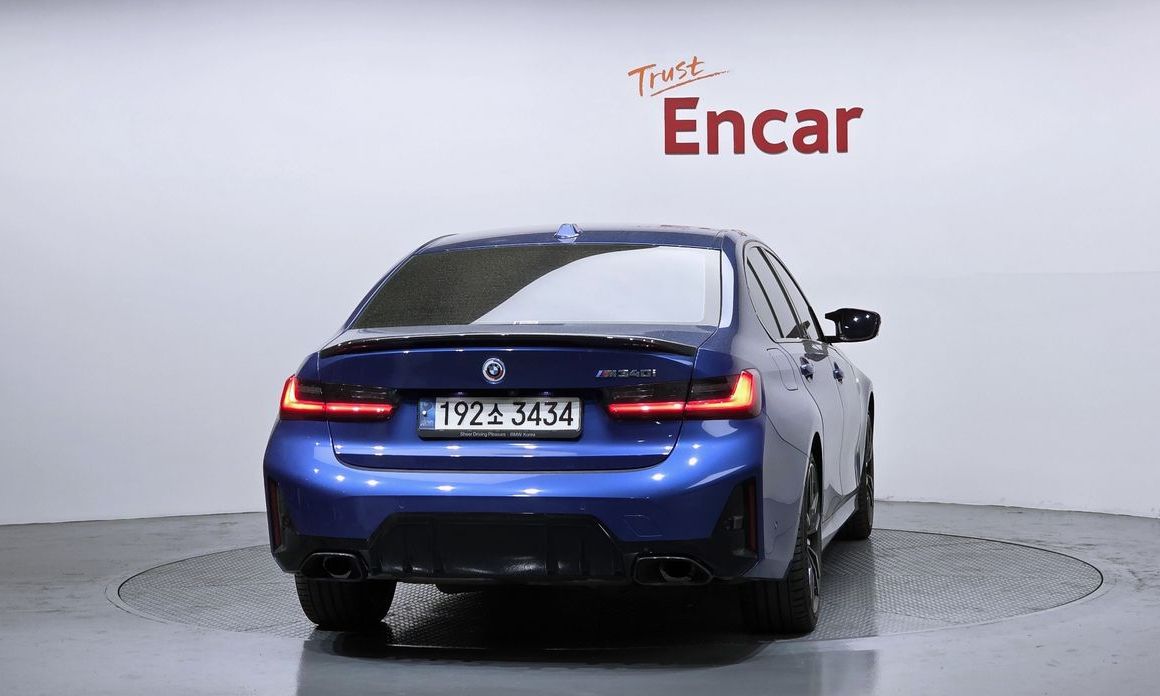 BMW 3-Series