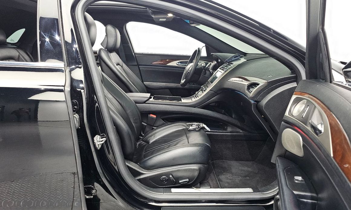 Lincoln MKZ