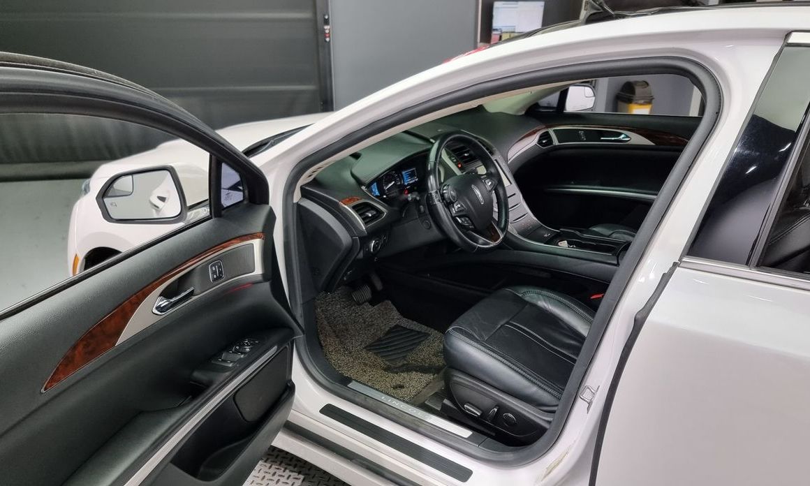 Lincoln MKZ