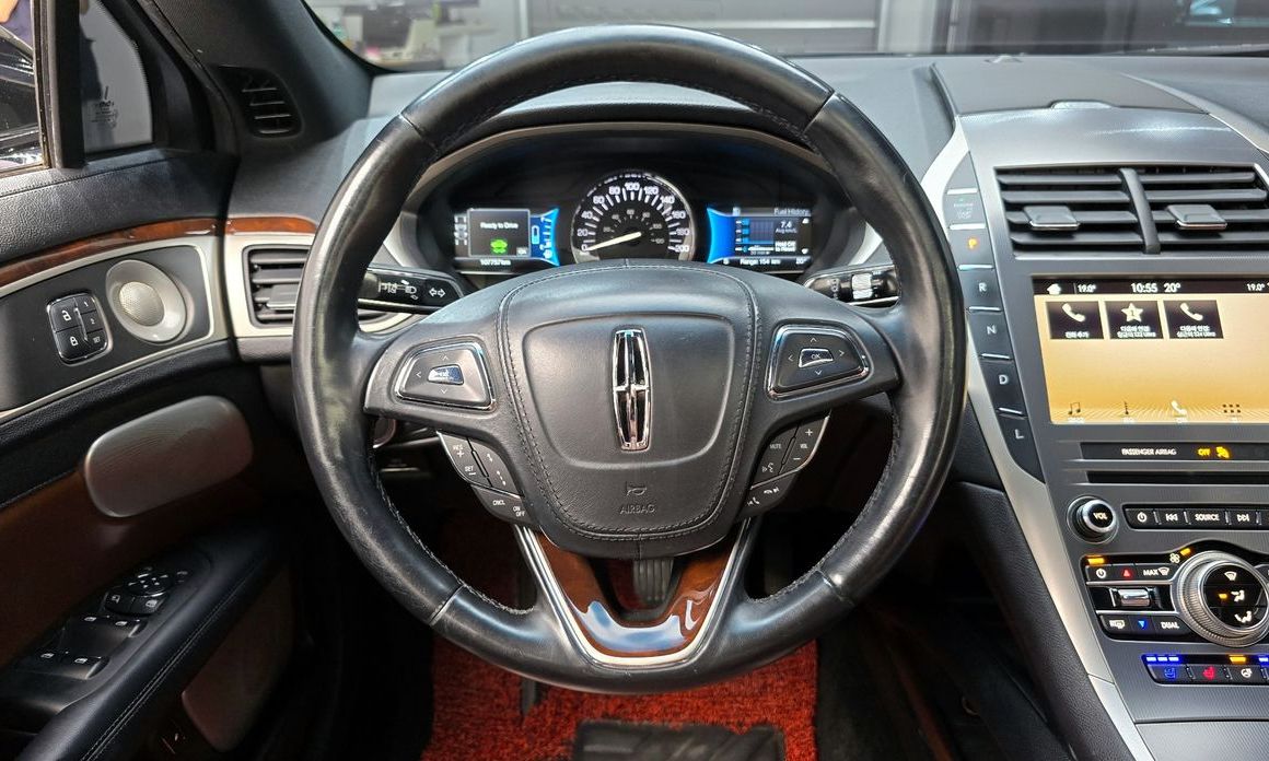 Lincoln MKZ