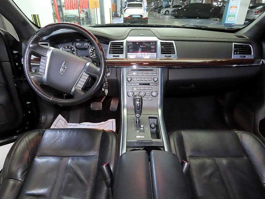 Lincoln MKS