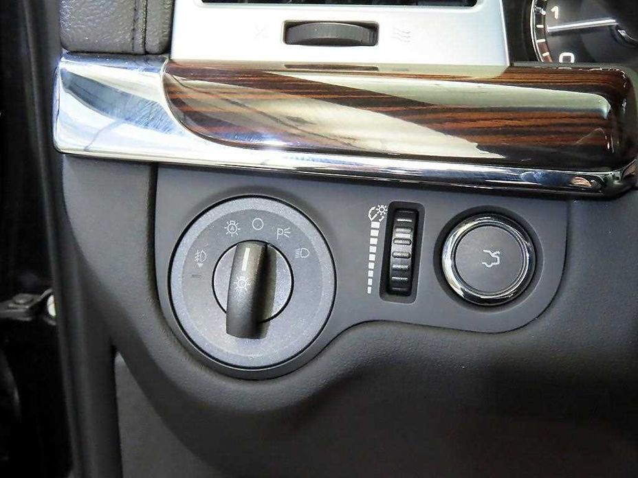 Lincoln MKS