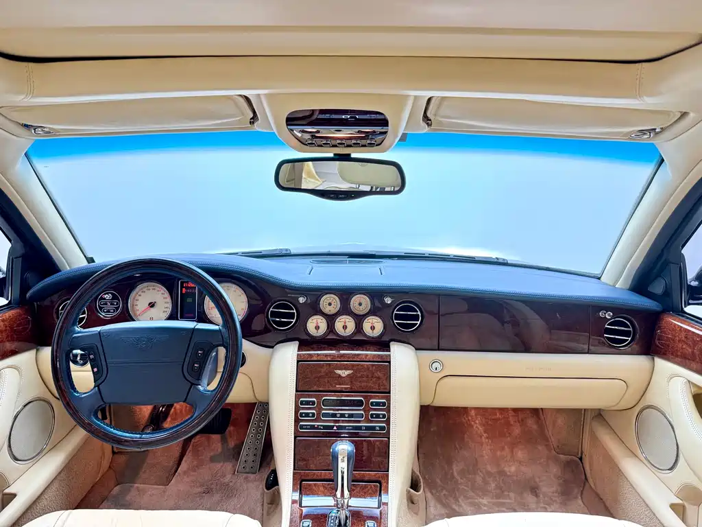 Bentley Elegance