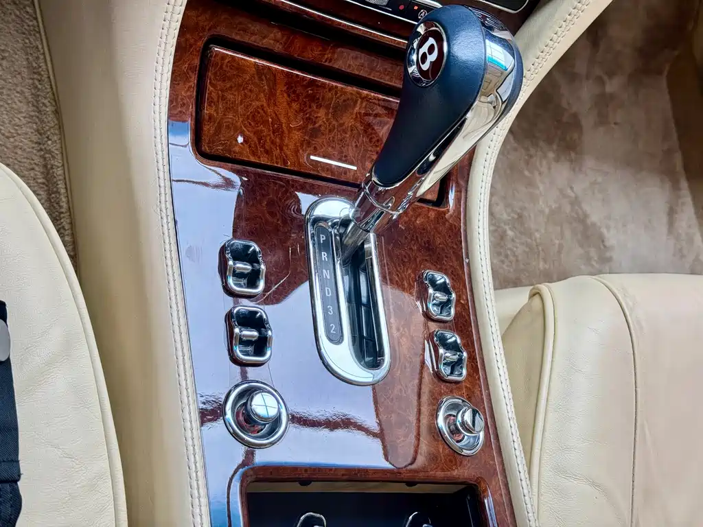 Bentley Elegance
