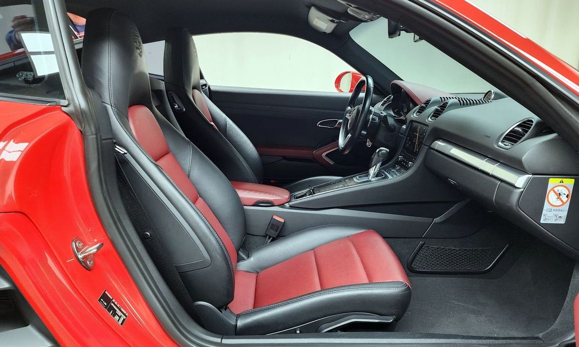Porsche 718
