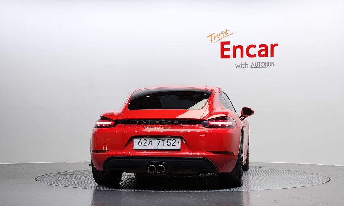 Porsche 718