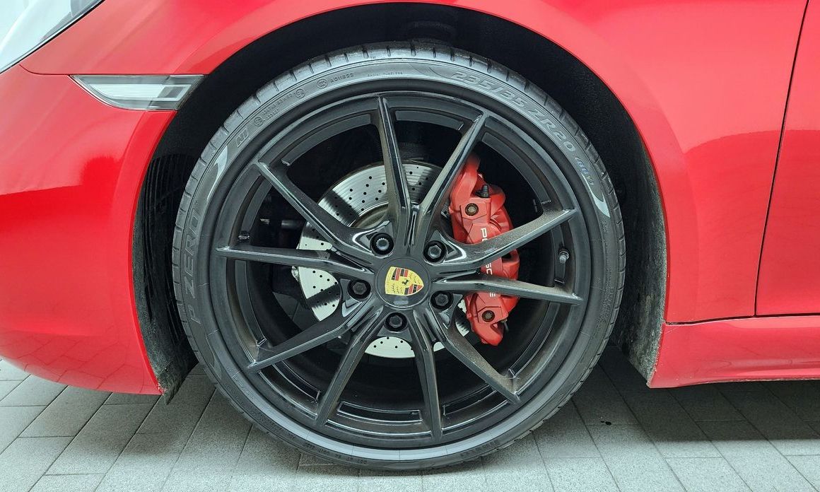 Porsche 718