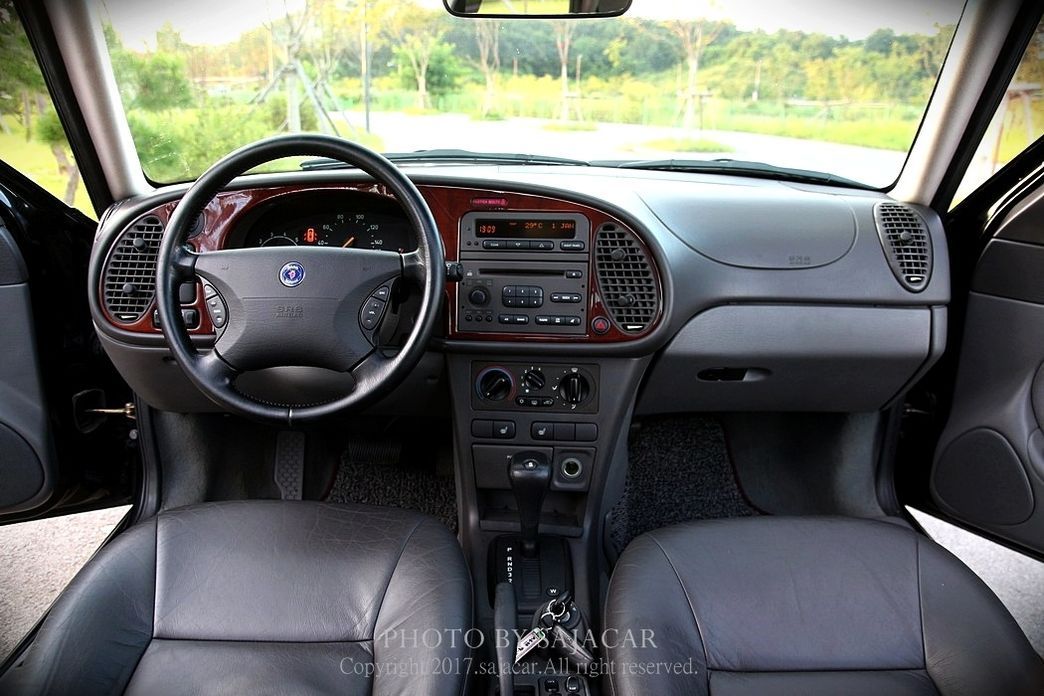 Saab 9-3