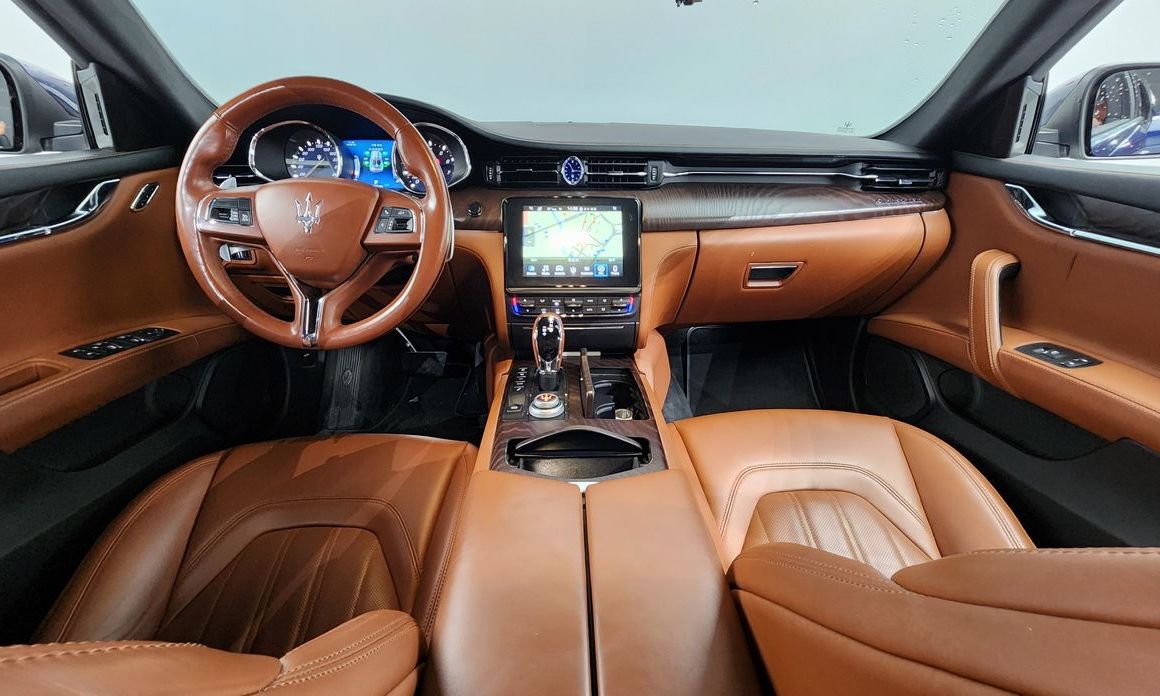 Maserati Quattroporte