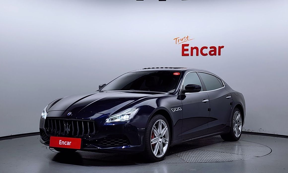 Maserati Quattroporte