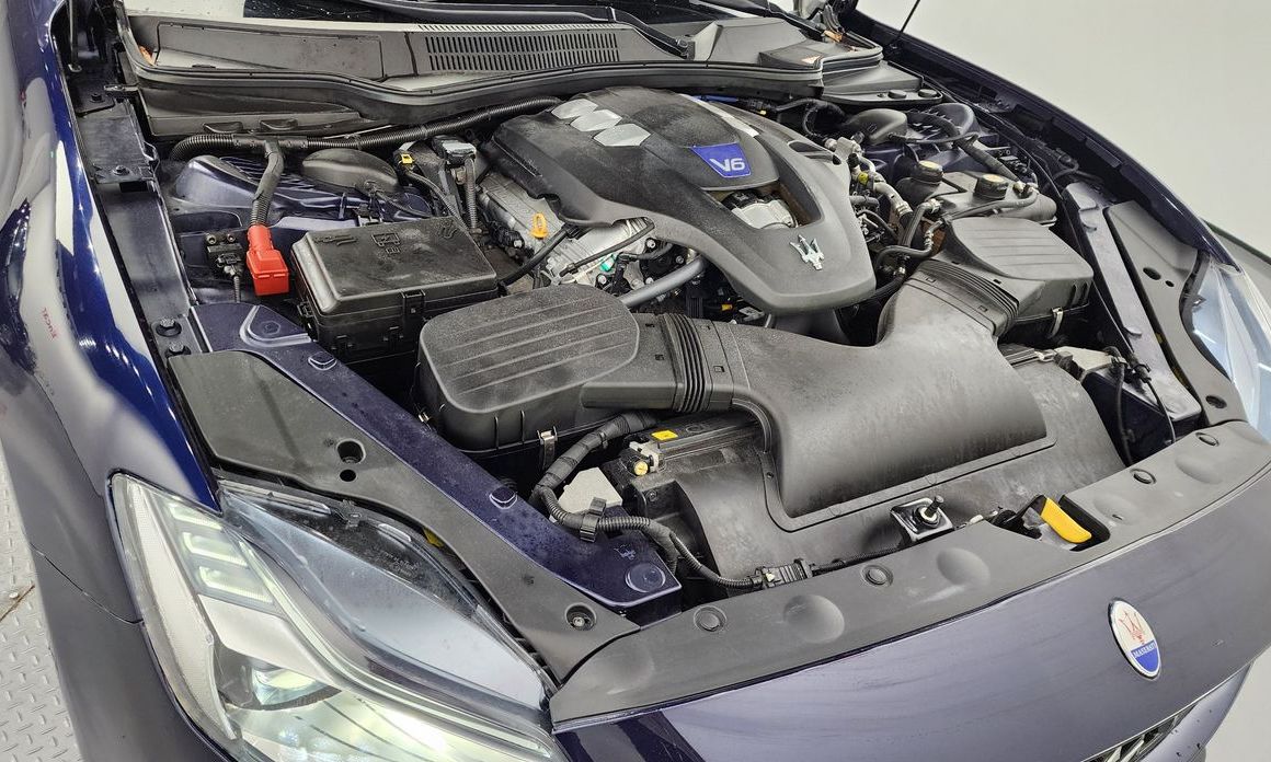 Maserati Quattroporte