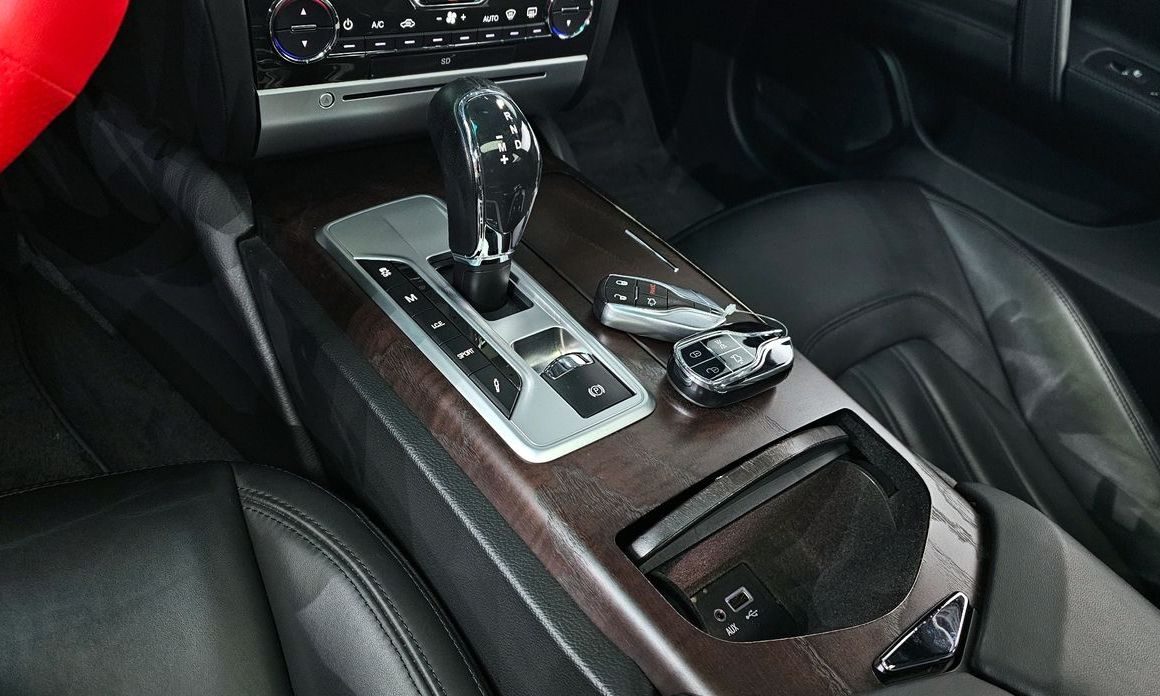Maserati Quattroporte