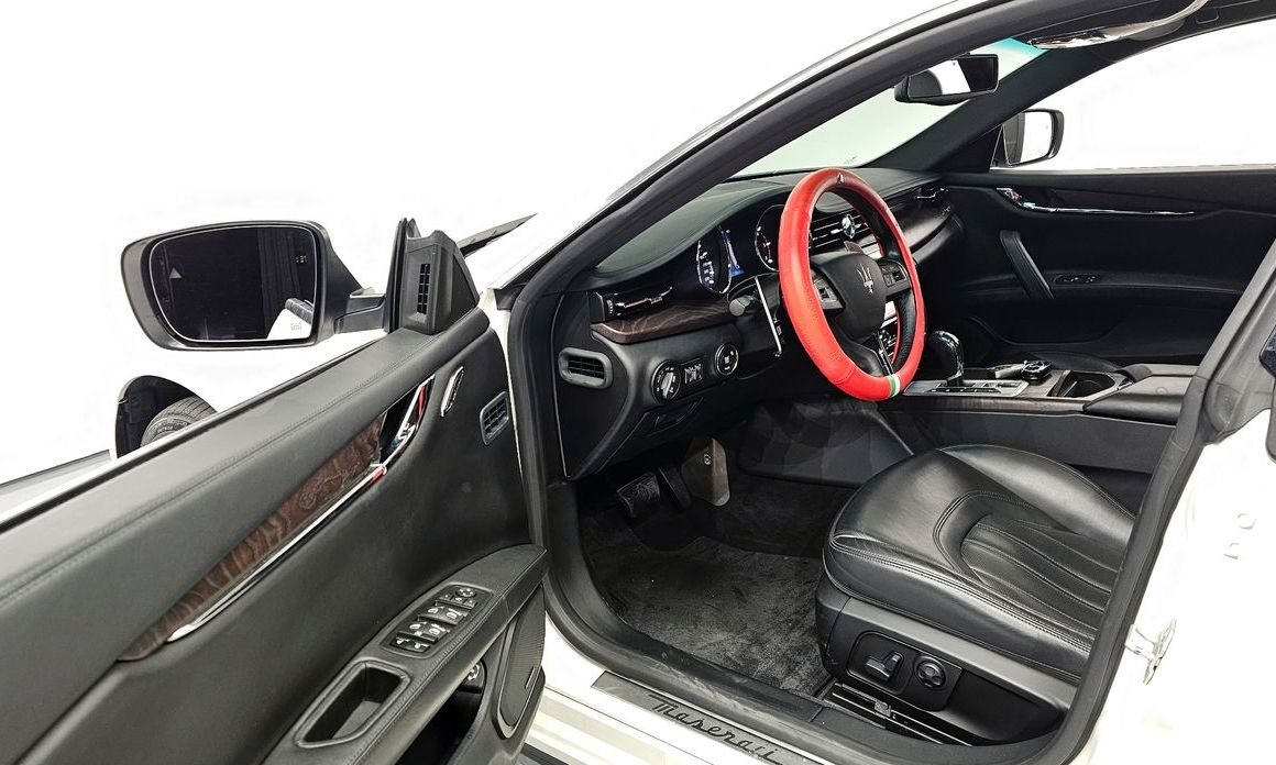 Maserati Quattroporte