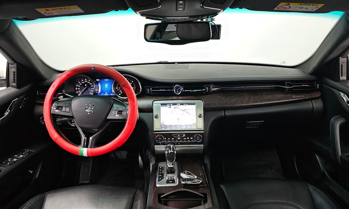 Maserati Quattroporte