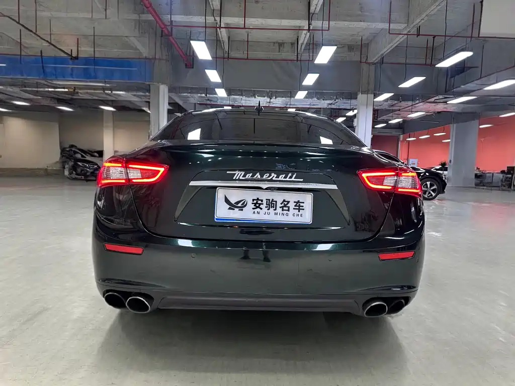 Maserati Ghibli