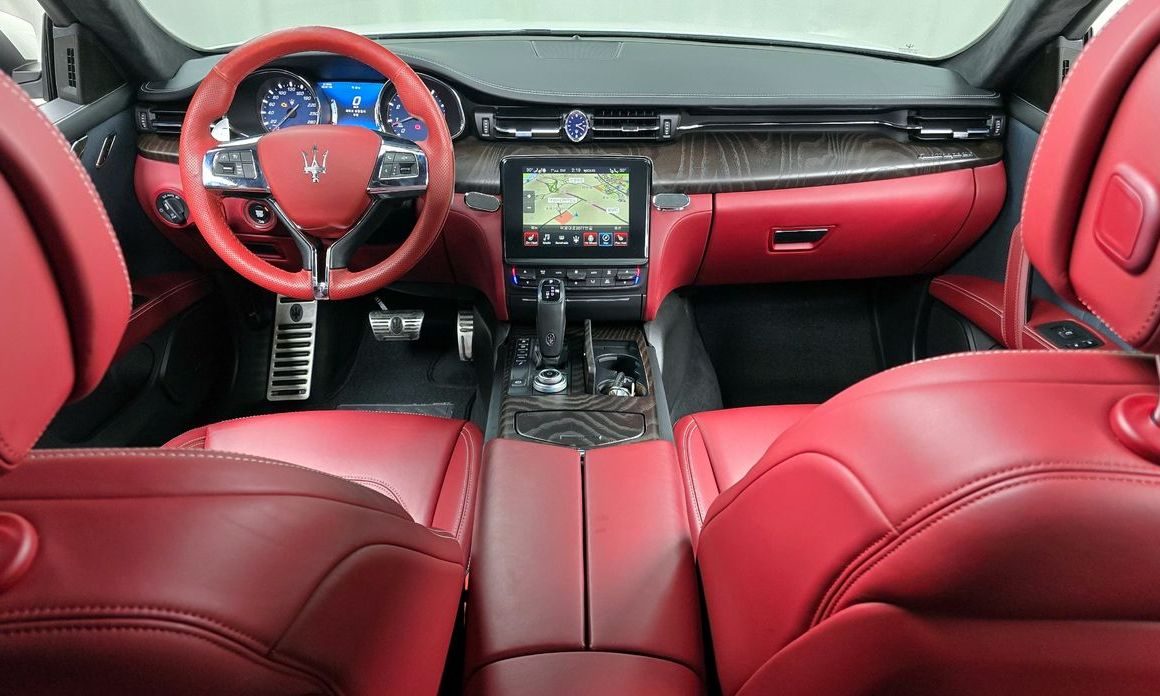 Maserati Quattroporte