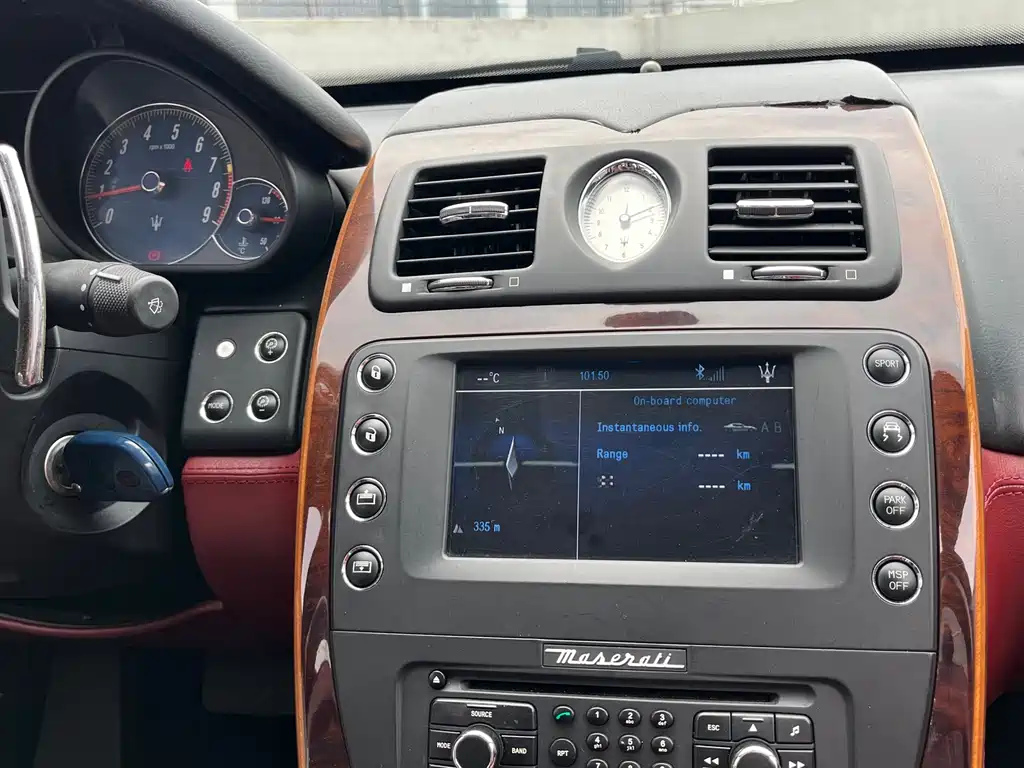 Maserati Quattroporte